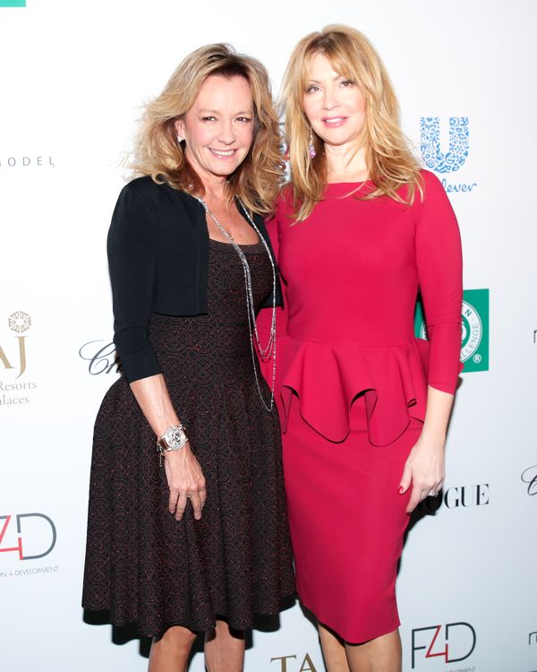 CAROLINE SCHEUFELE Honored at Fashion 4 Developments Fourth Annual Official First Ladies Luncheon