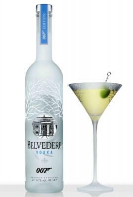 Belvedere 007 SPECTRE botella y coctel
