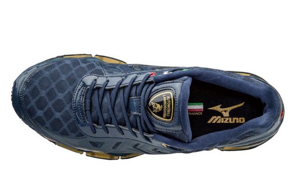Wave Tenjin 2 by Mizuno