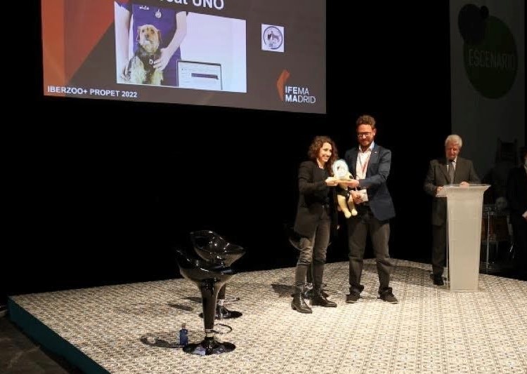 El arnes multiparamétrico de Dinbeat premio Innoval For Pets