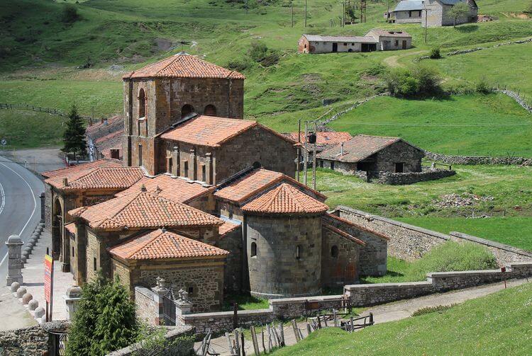 ALTO BERSESGA-COLEGIATA DE ARBAS DEL PUERTO