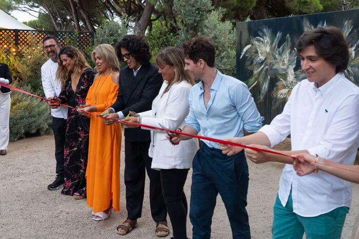 Oscar Manresa (Catalina) , Marha Saenz, Claudia Pavlovich (cónsul de México) Sonny Kirchner, Gemma Badía (alcaldesa de Gavá), Guillermo Lorca y Jacob Vilató cortan la cinta de inauguración de Misonny Art Festival