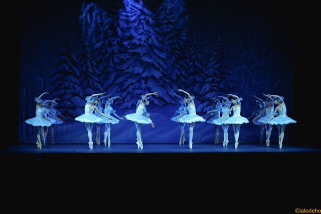 El Cascanueces - Acto I