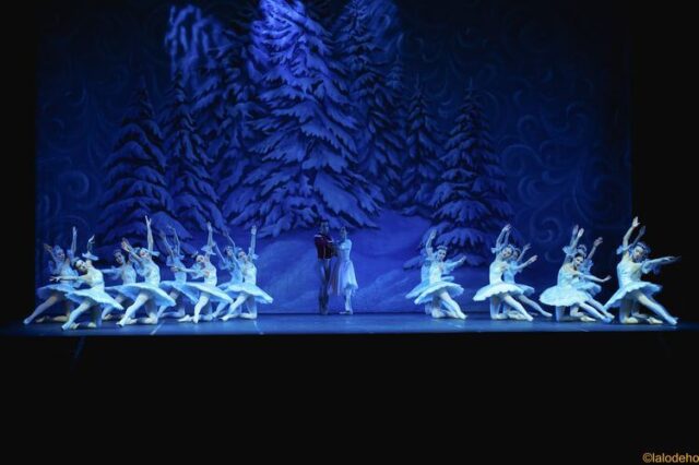 El Cascanueces - Acto I