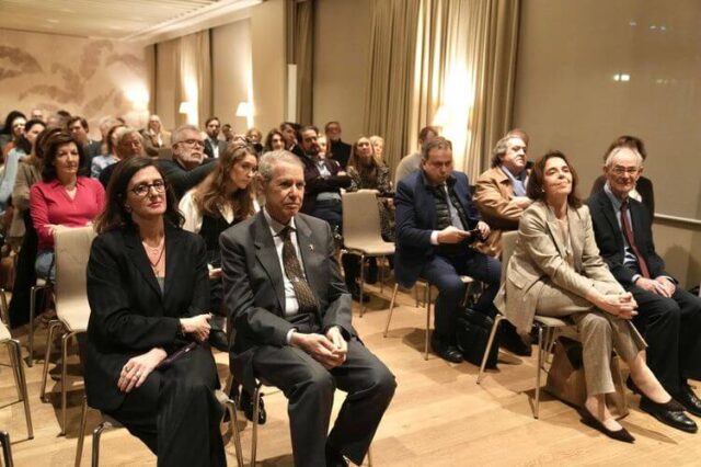 Presentación El origen de Colón más allá del ADN