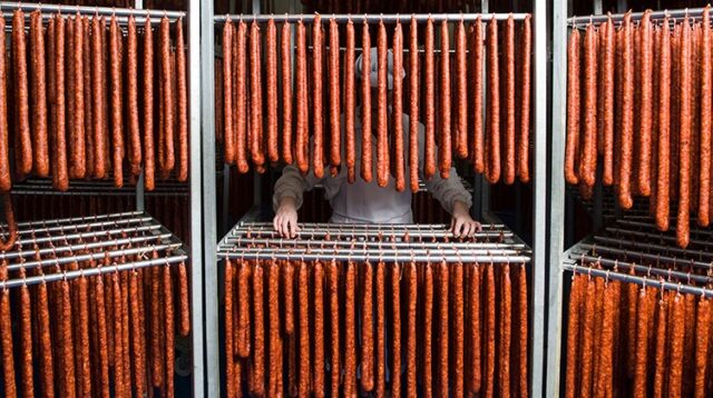 Elaboración chistorra de Navarra