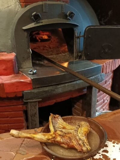 El Yantar de la Ribera Barcelona Horno Asador