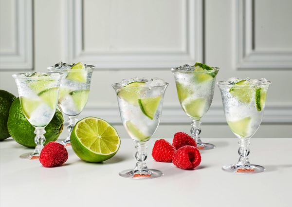 cointreau fizz coctel