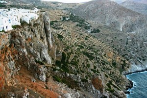 folegandros_acantilado