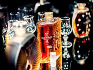 THE MACALLAN IN LALIQUE LEGACY COLLECTION ALCANZA CASI EL MILLÓN DE DÓLARES EN UNA SUBASTA EN SOTHEBY´S