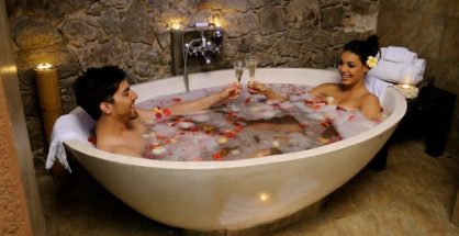 Baño sensual en pareja