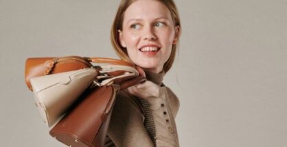 Bolso mini de mano Leandra